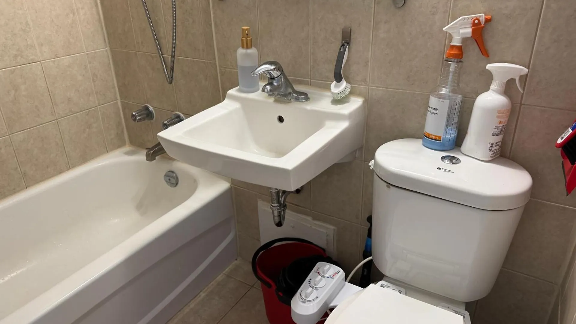 Private Double Room In Downtown Toronto, Steps To Subway & Cn Tower 0*, تورونتو كندا